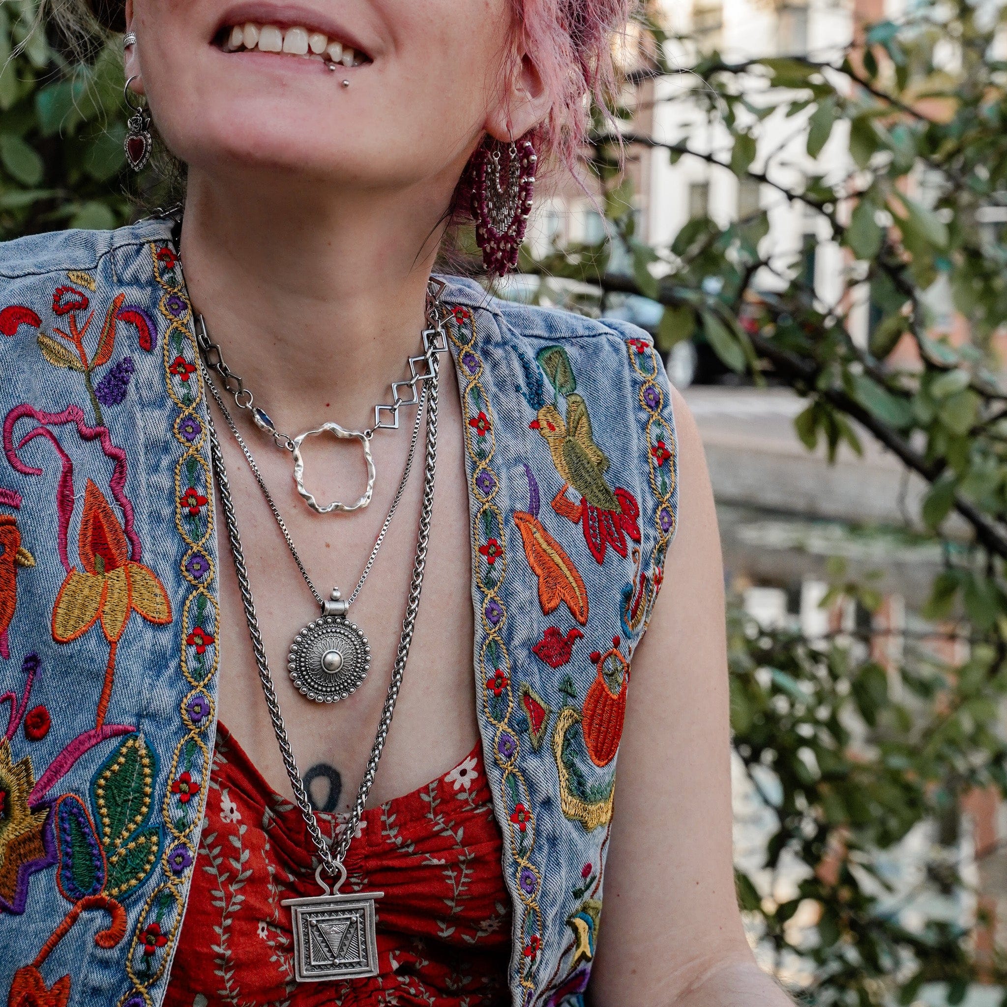 Amulet Of Thira Necklace - Image 4
