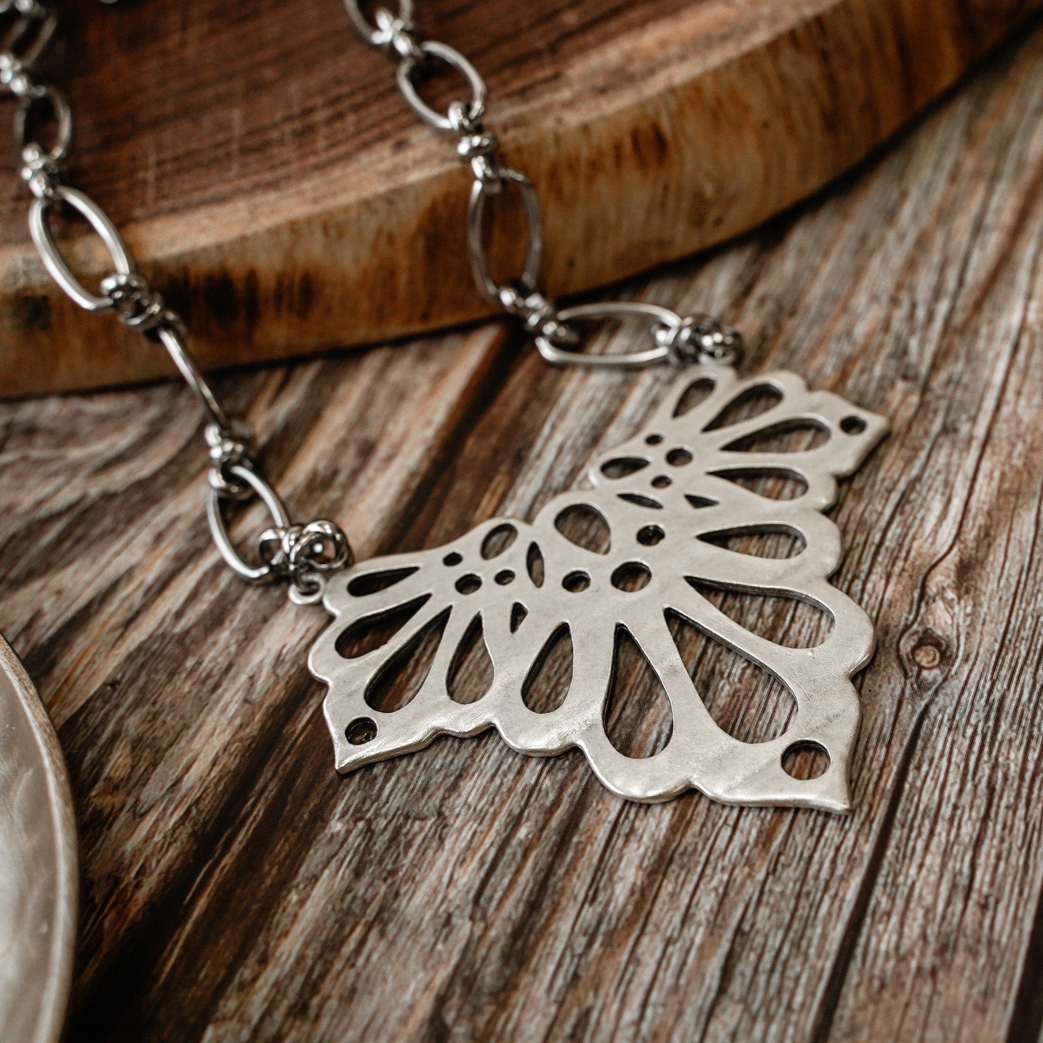 Artemis Necklace - Image 3