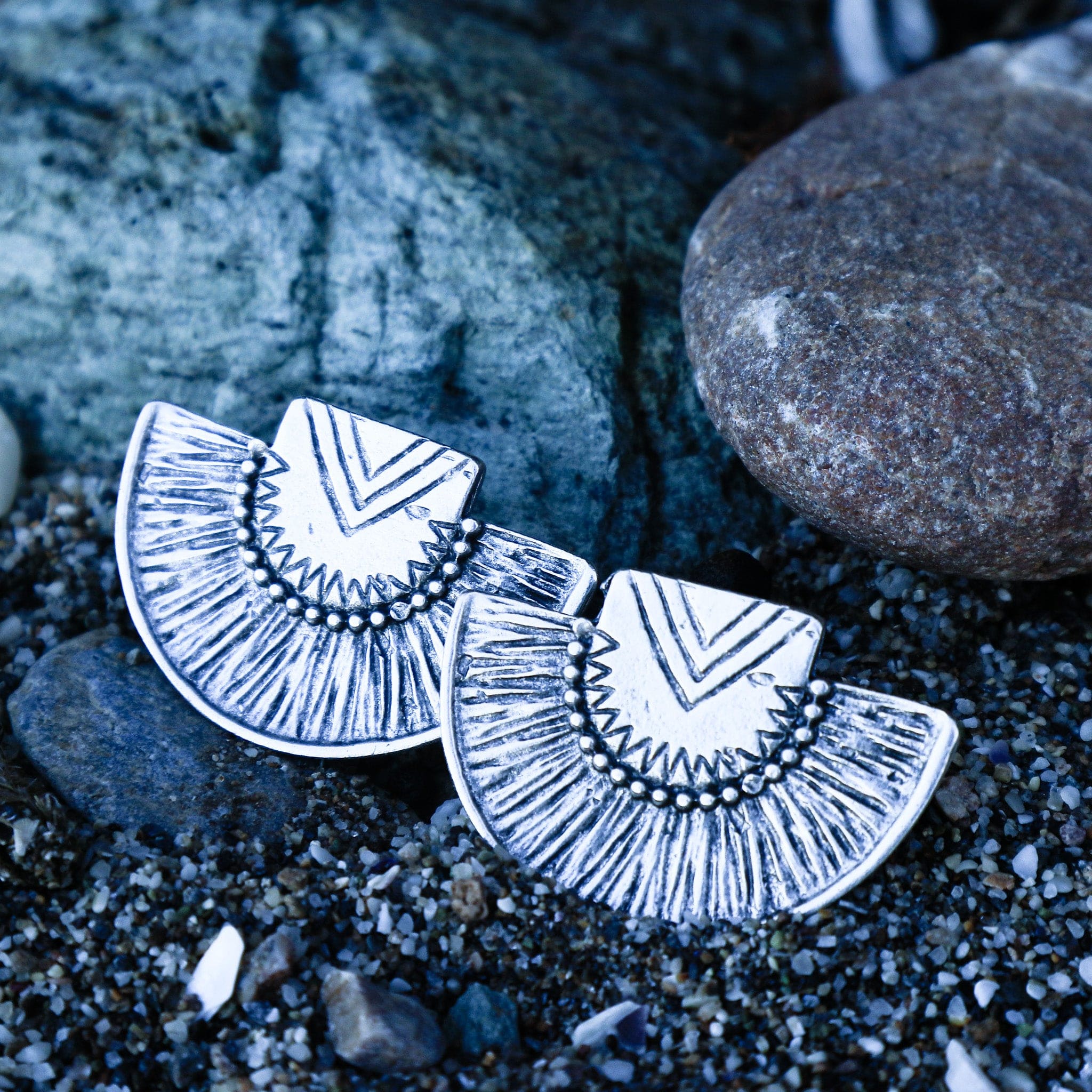 Artisan's Style Earrings - Image 4