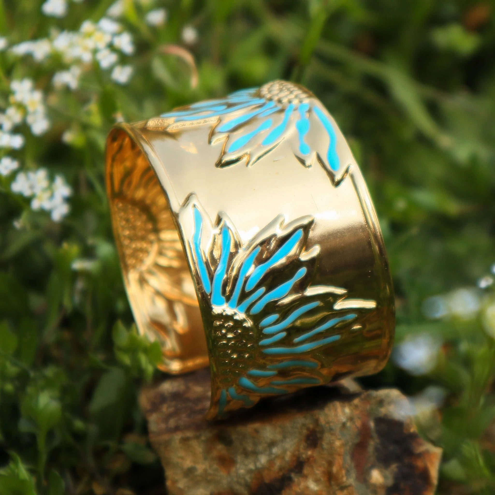 Blazeflower Bracelet - Image 4