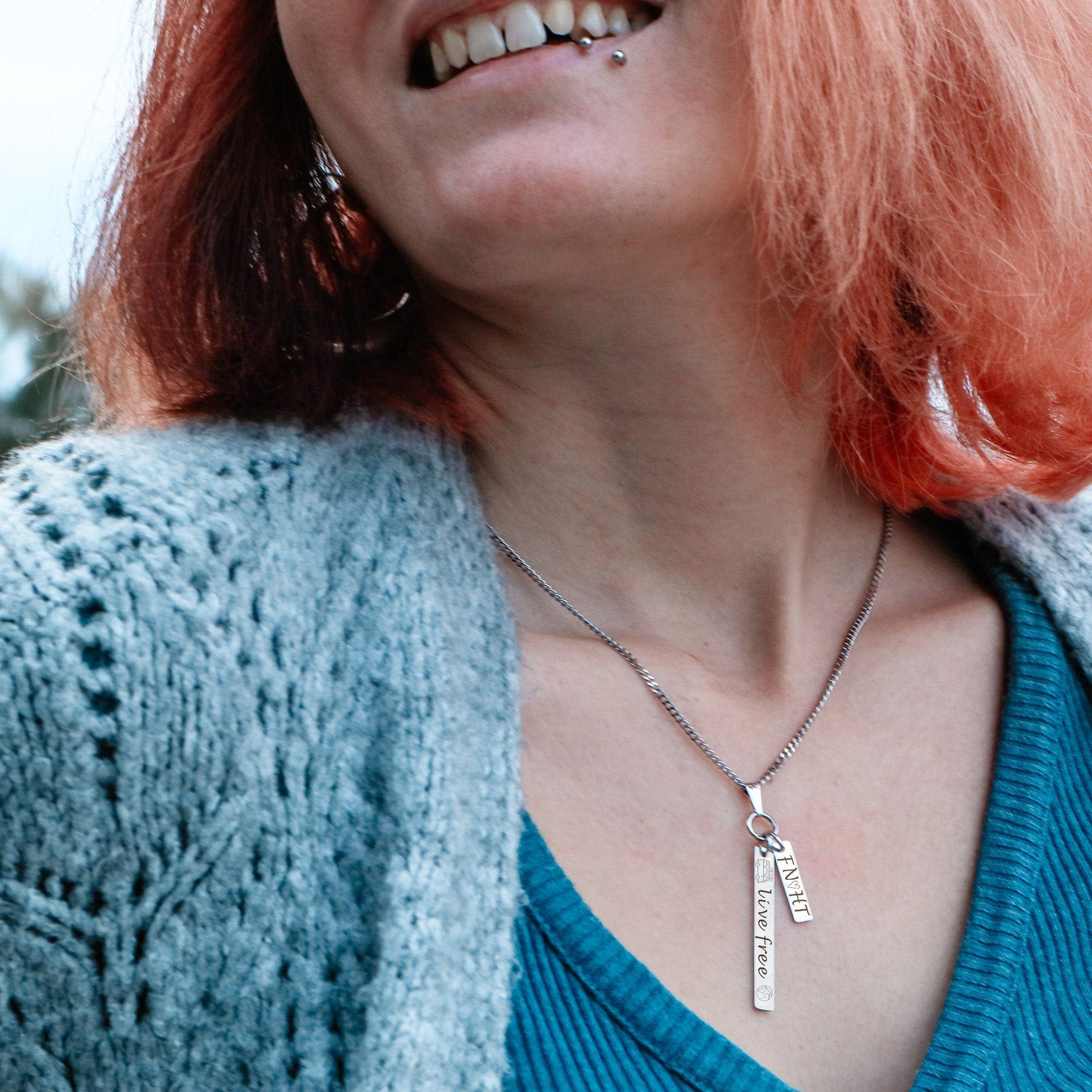 Engravable Double Bar Necklace - Image 4