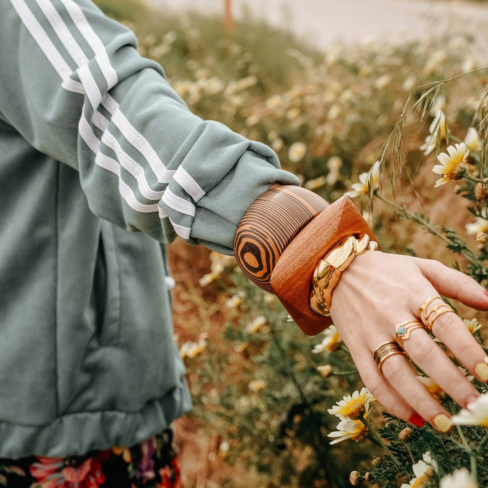 Eterna Band Bracelet - Image 3