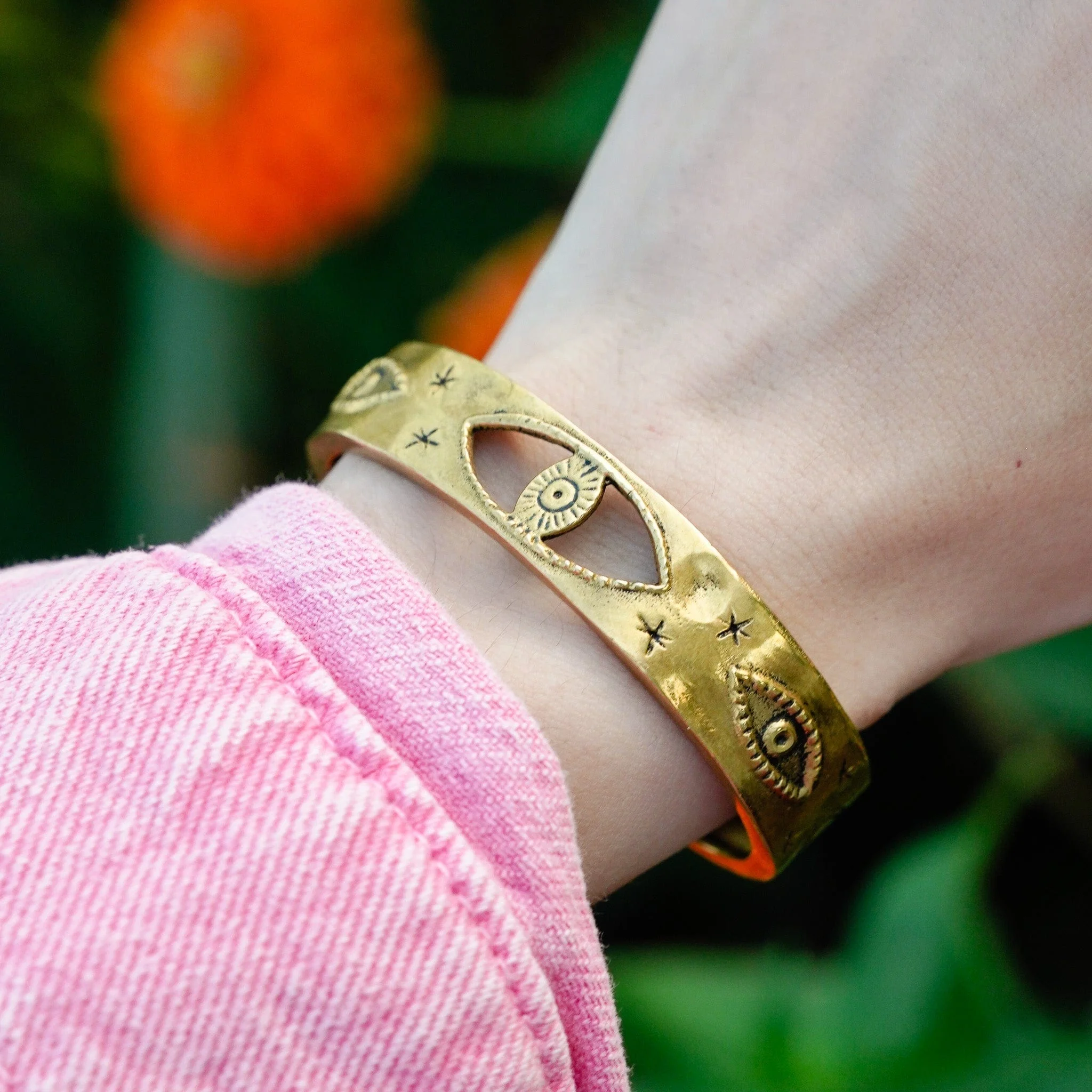 Eyelashes Bracelet - Image 3