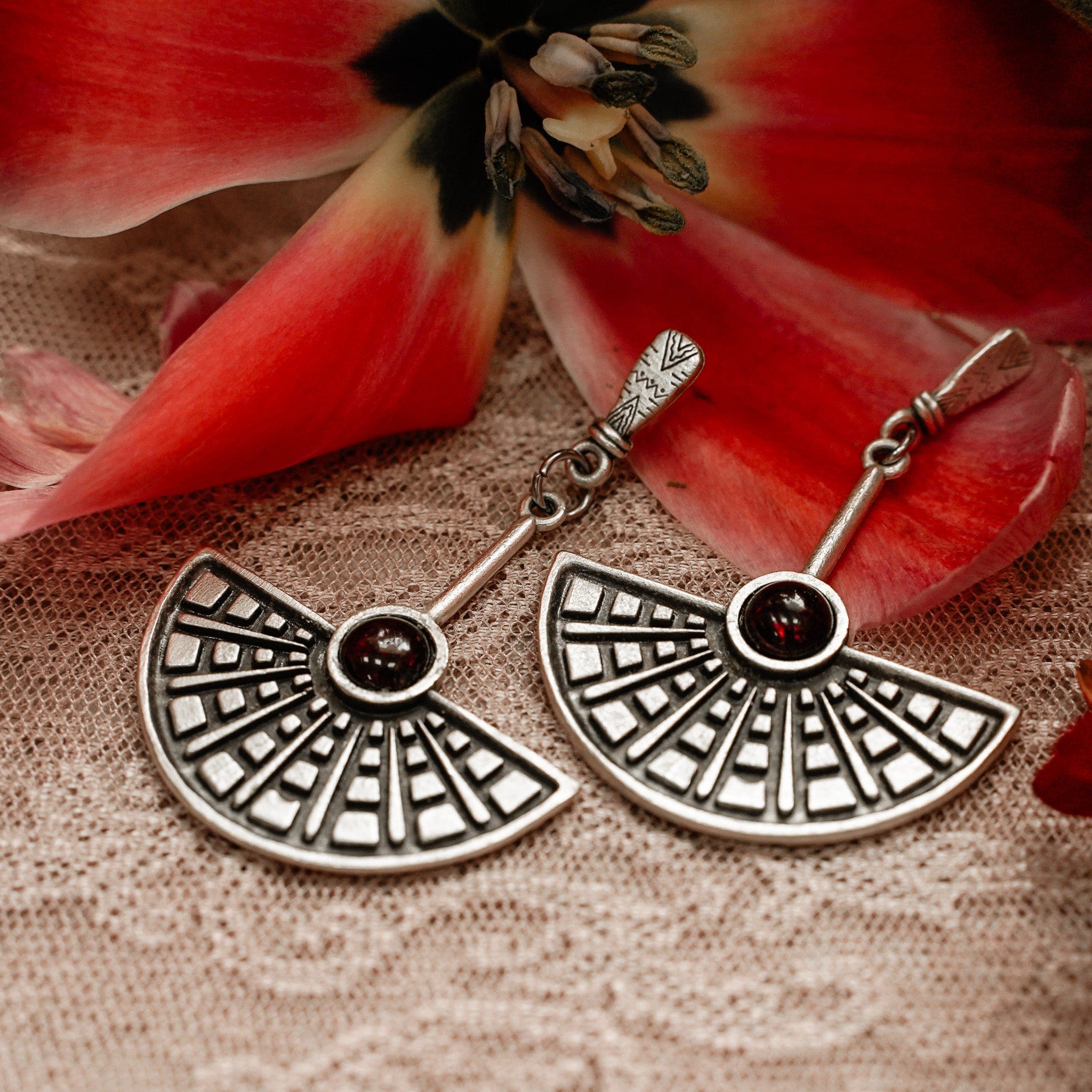 Flapper Fan Earrings