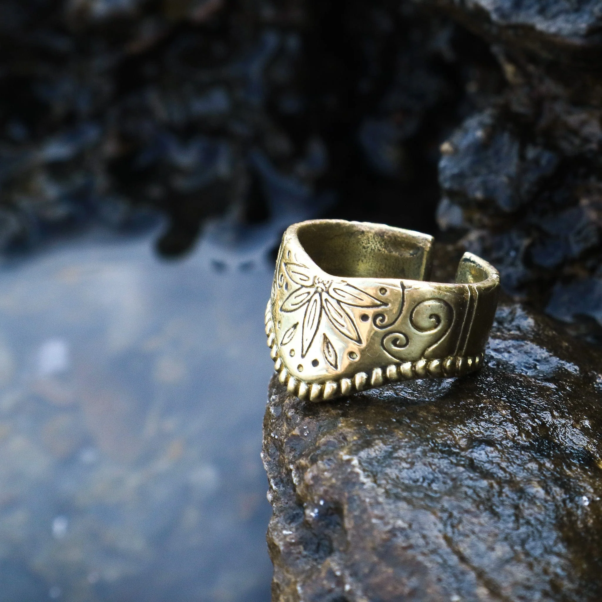 Floral Fantasy Ring - Image 4
