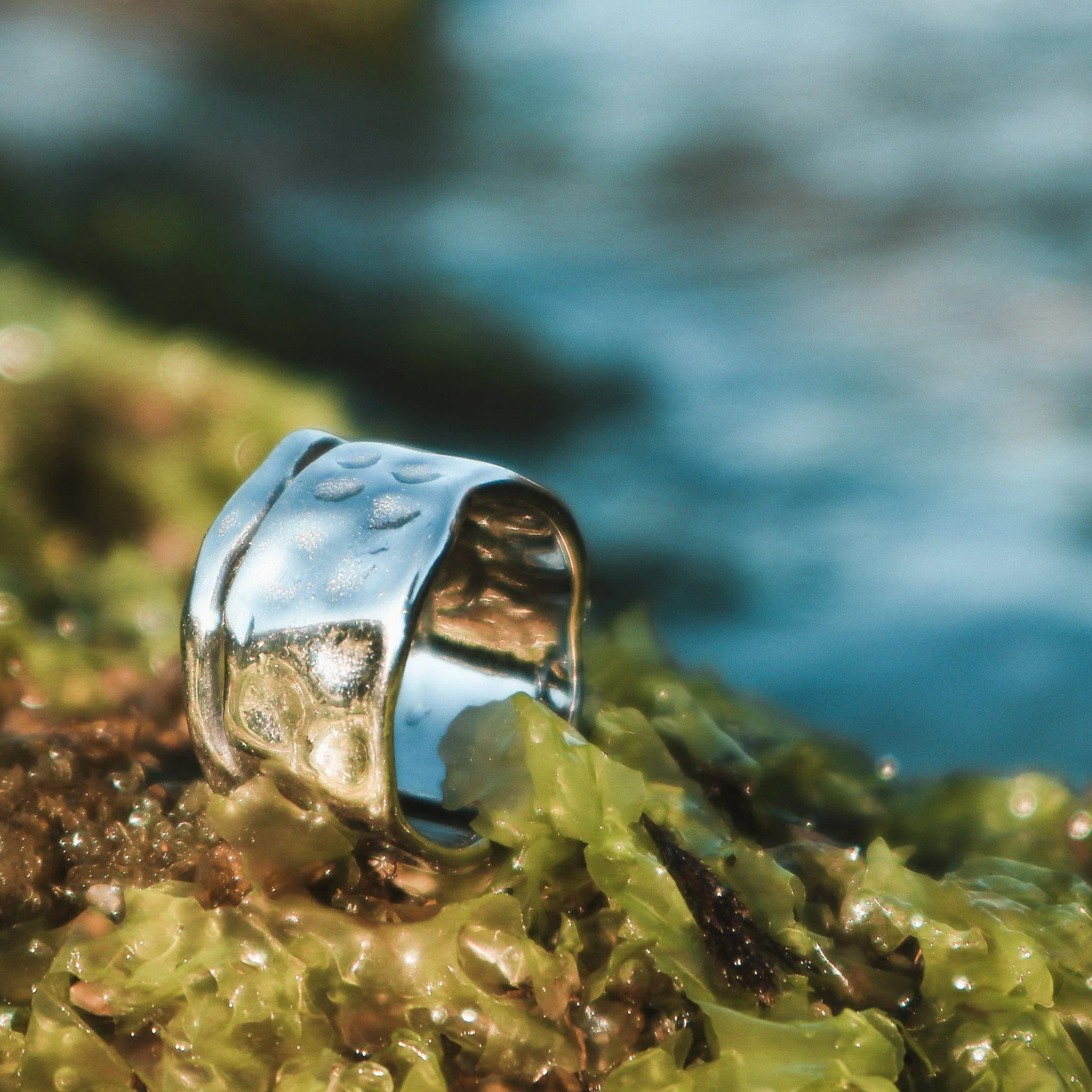 Hammered Heritage Ring - Image 4