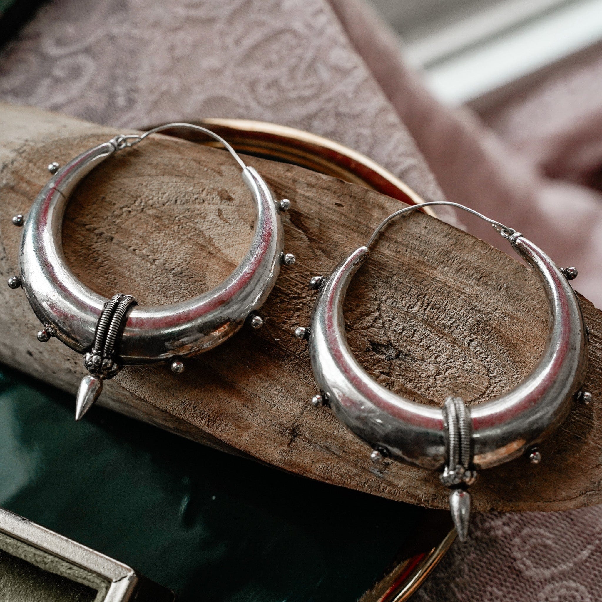 Hippie Wheels Earrings - Image 4
