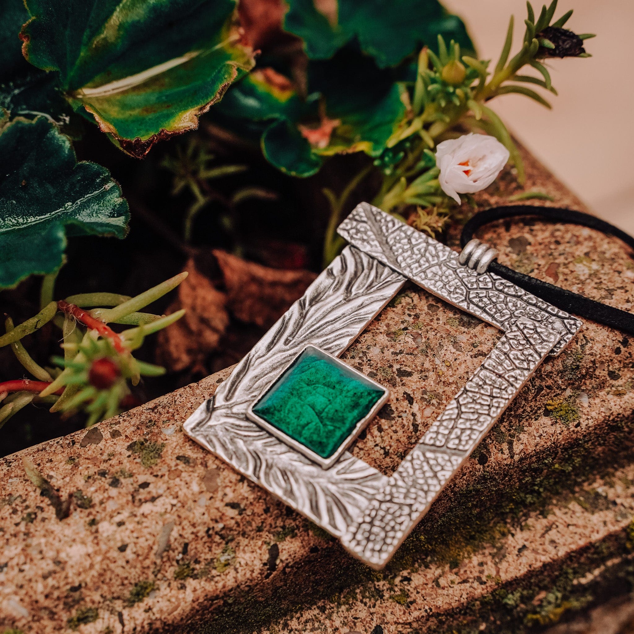 Noreth Necklace - Image 2