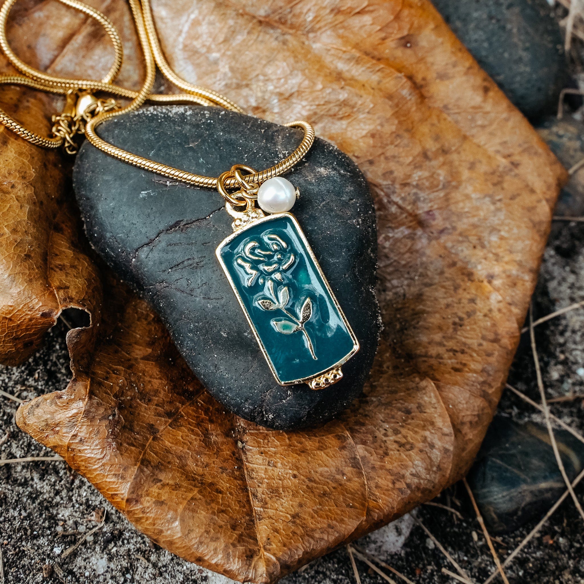 Ocean Petal Necklace - Image 4