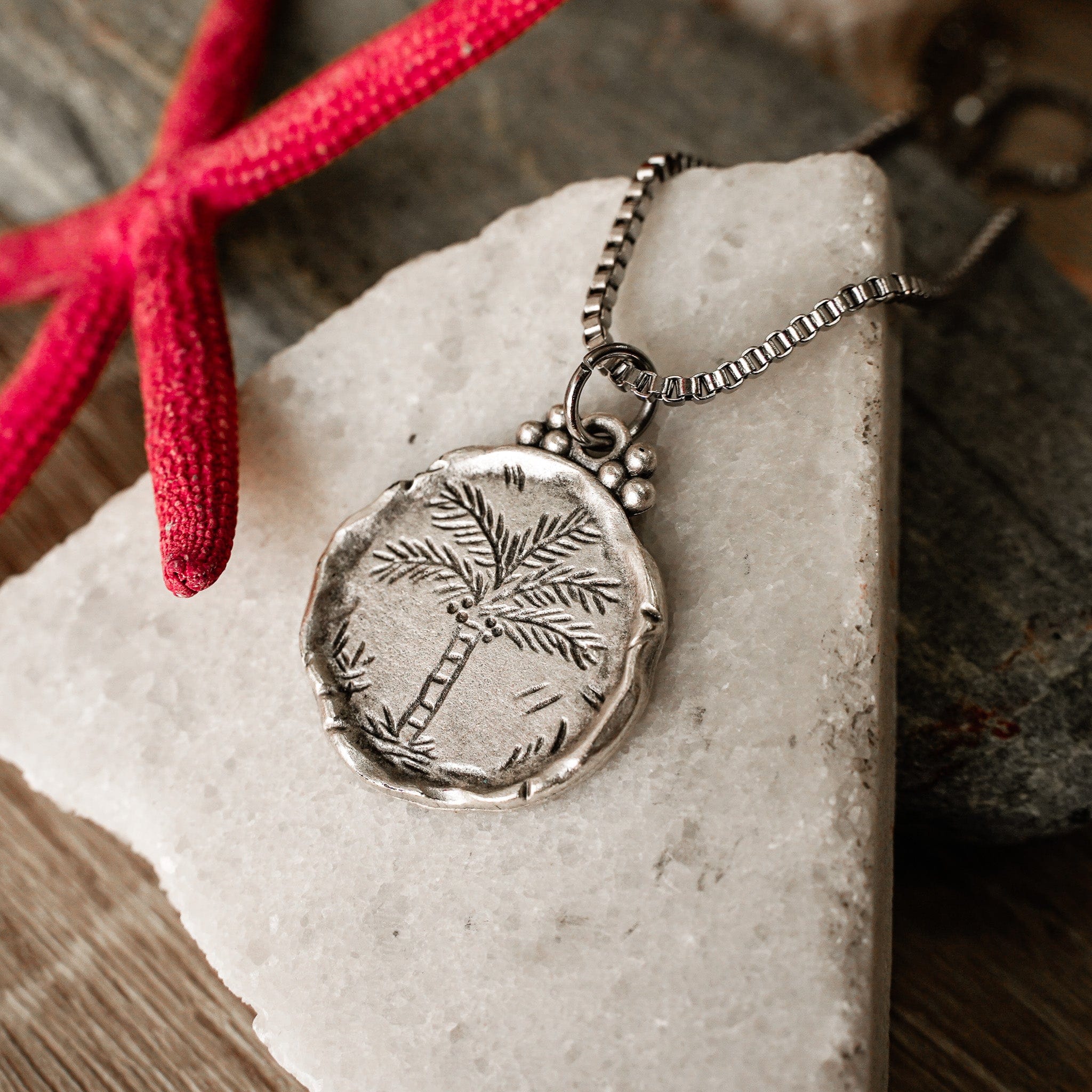 Palm Necklace - Image 3