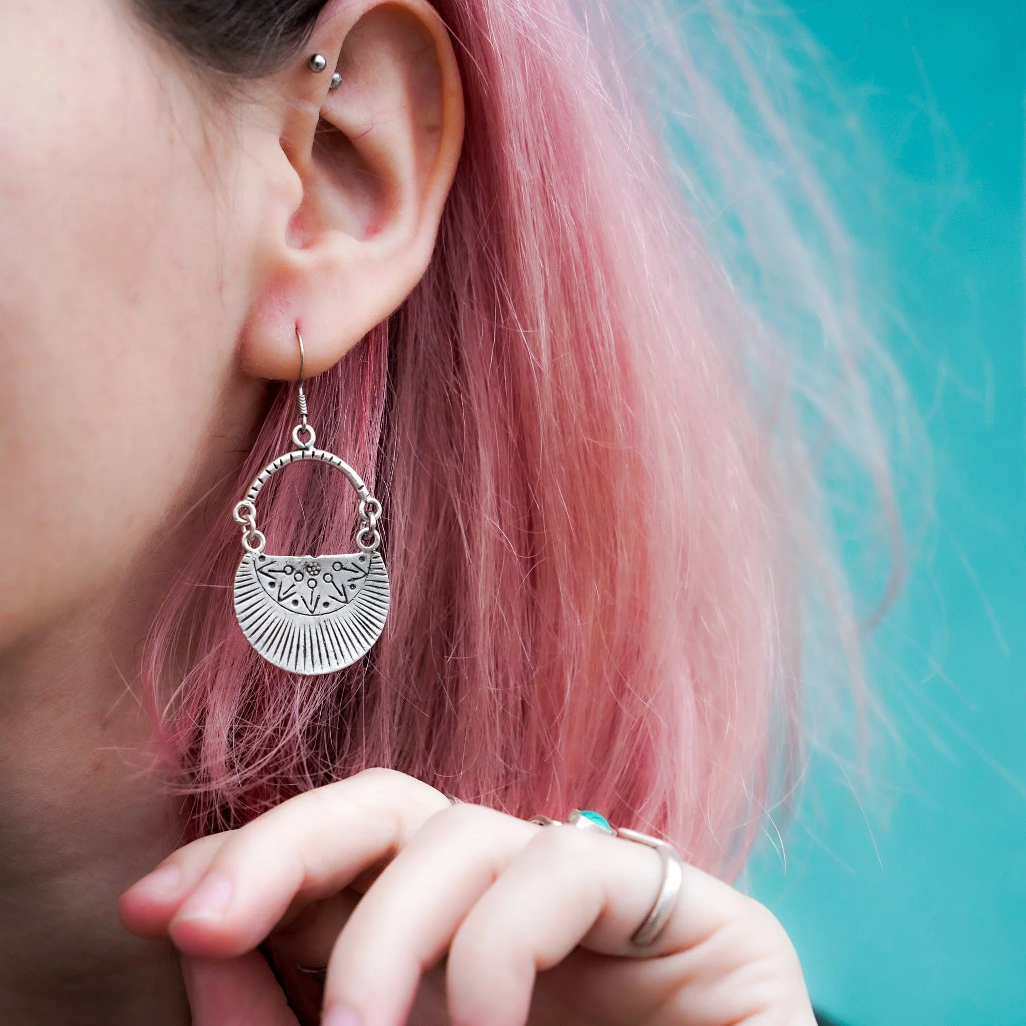 Paradise Found Earrings - Image 3