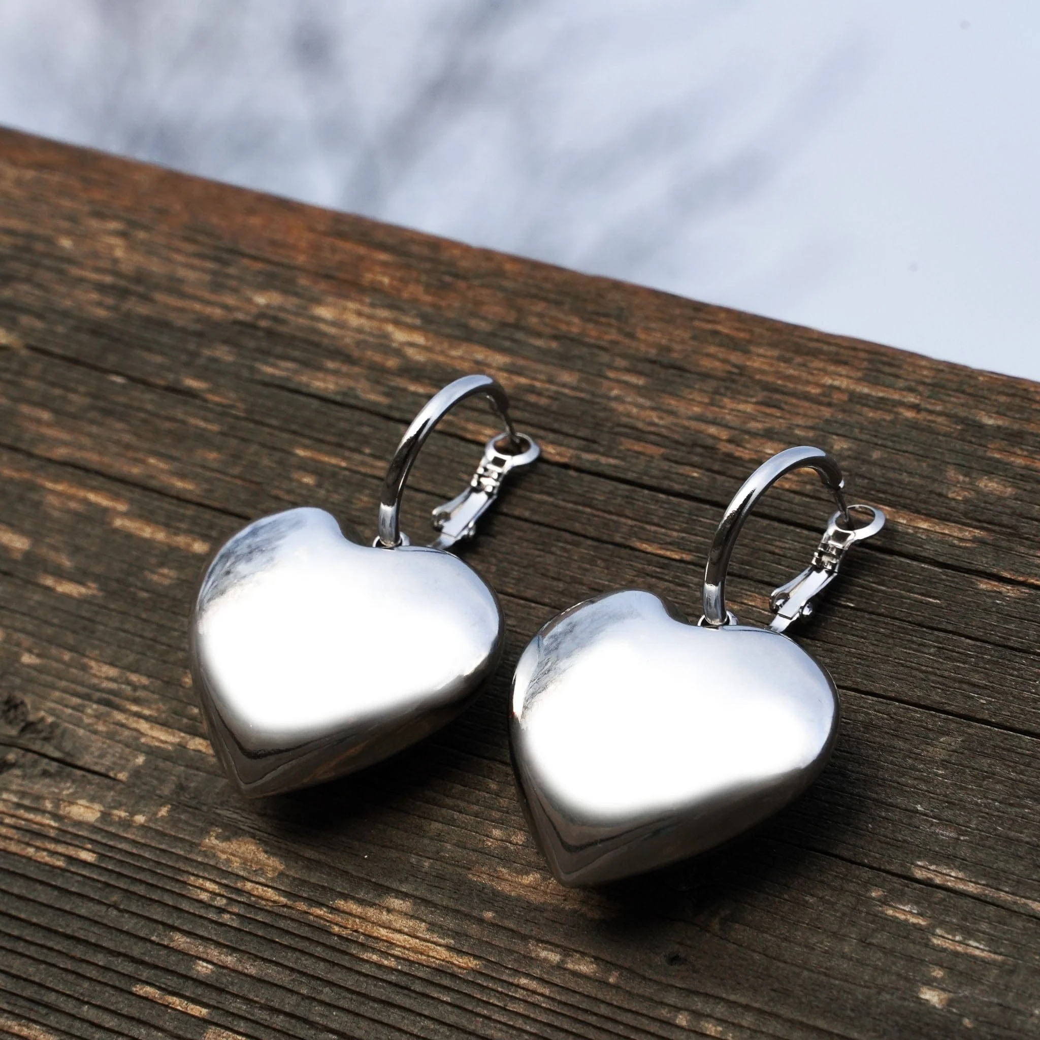 Rebel Heart Earrings - Image 5