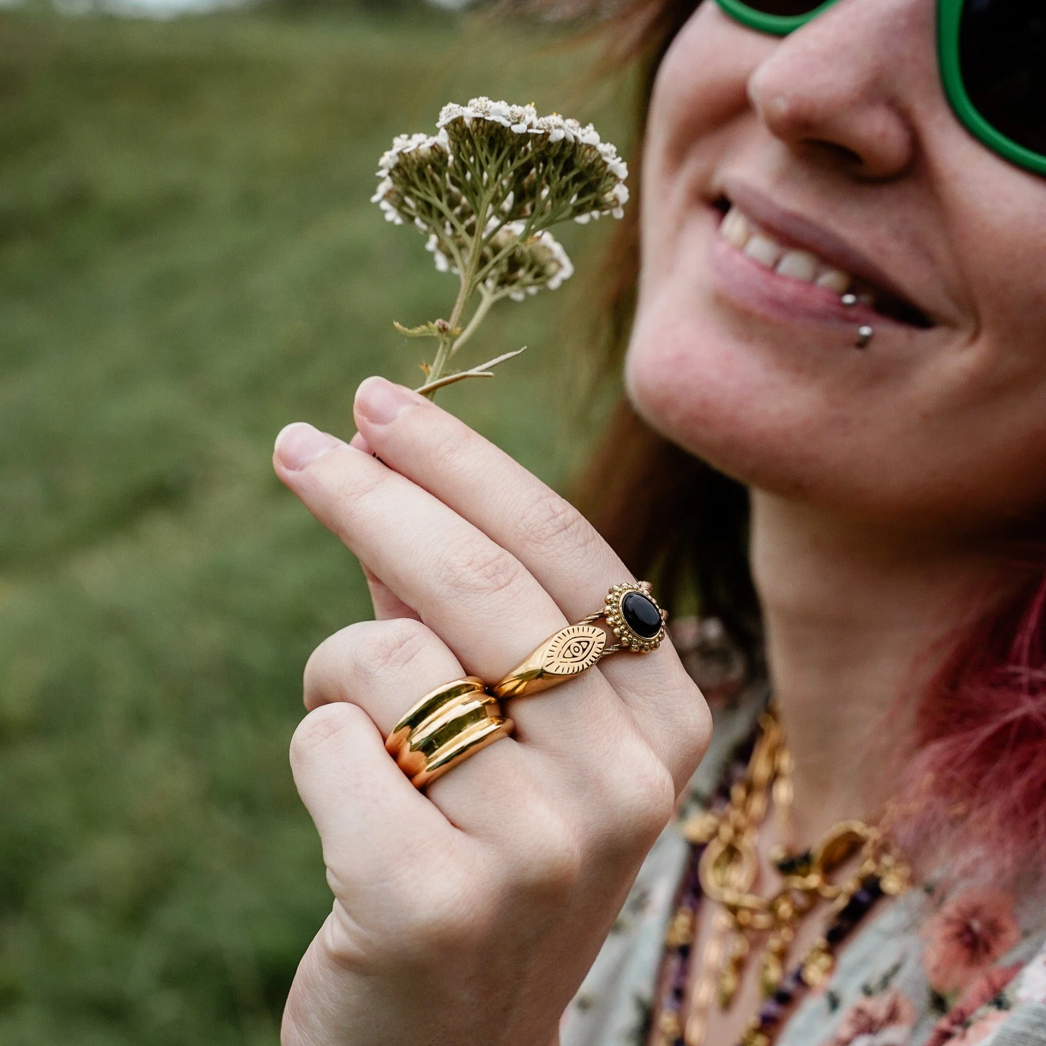 Shadowed Gold Ring - Image 4