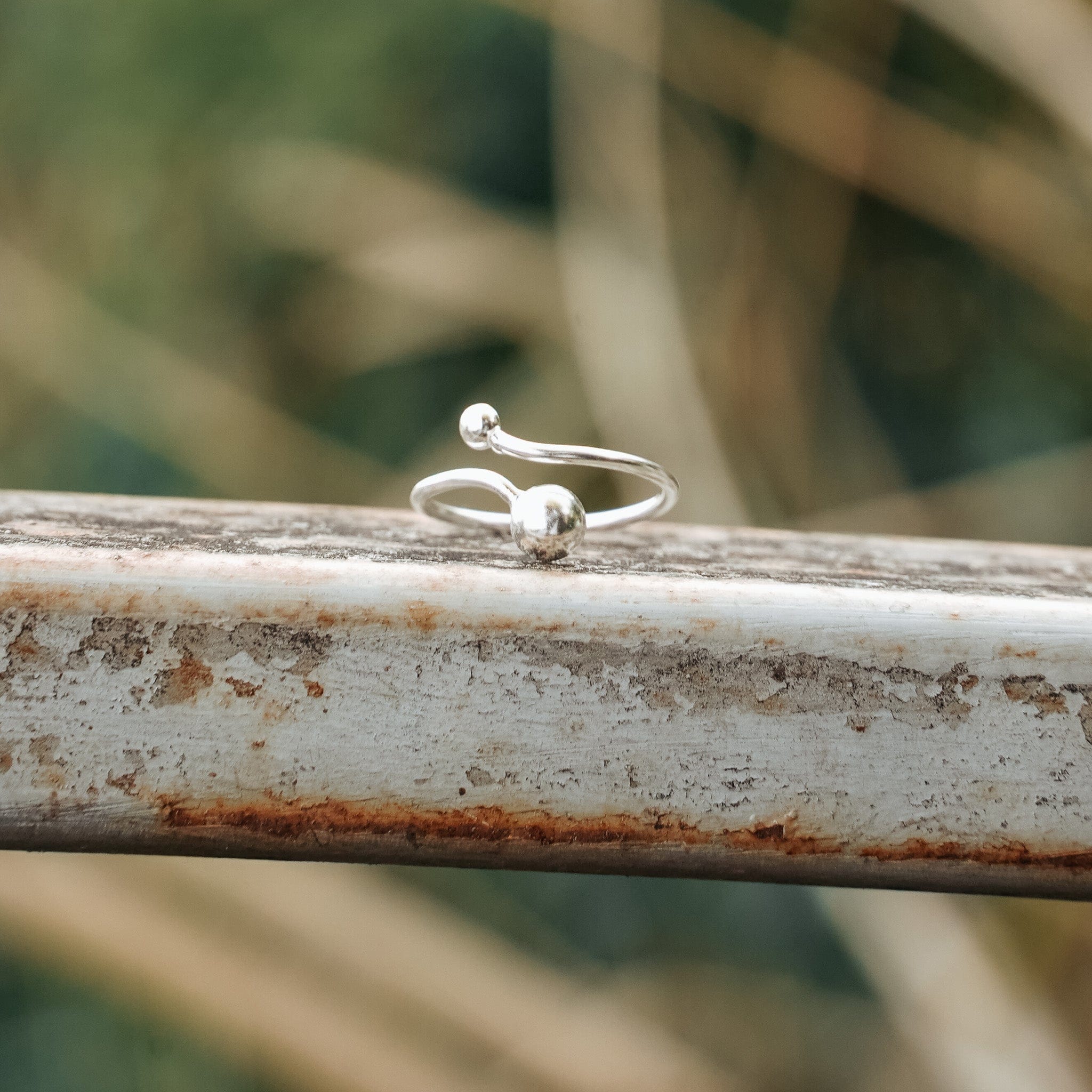 Silent Form Ring