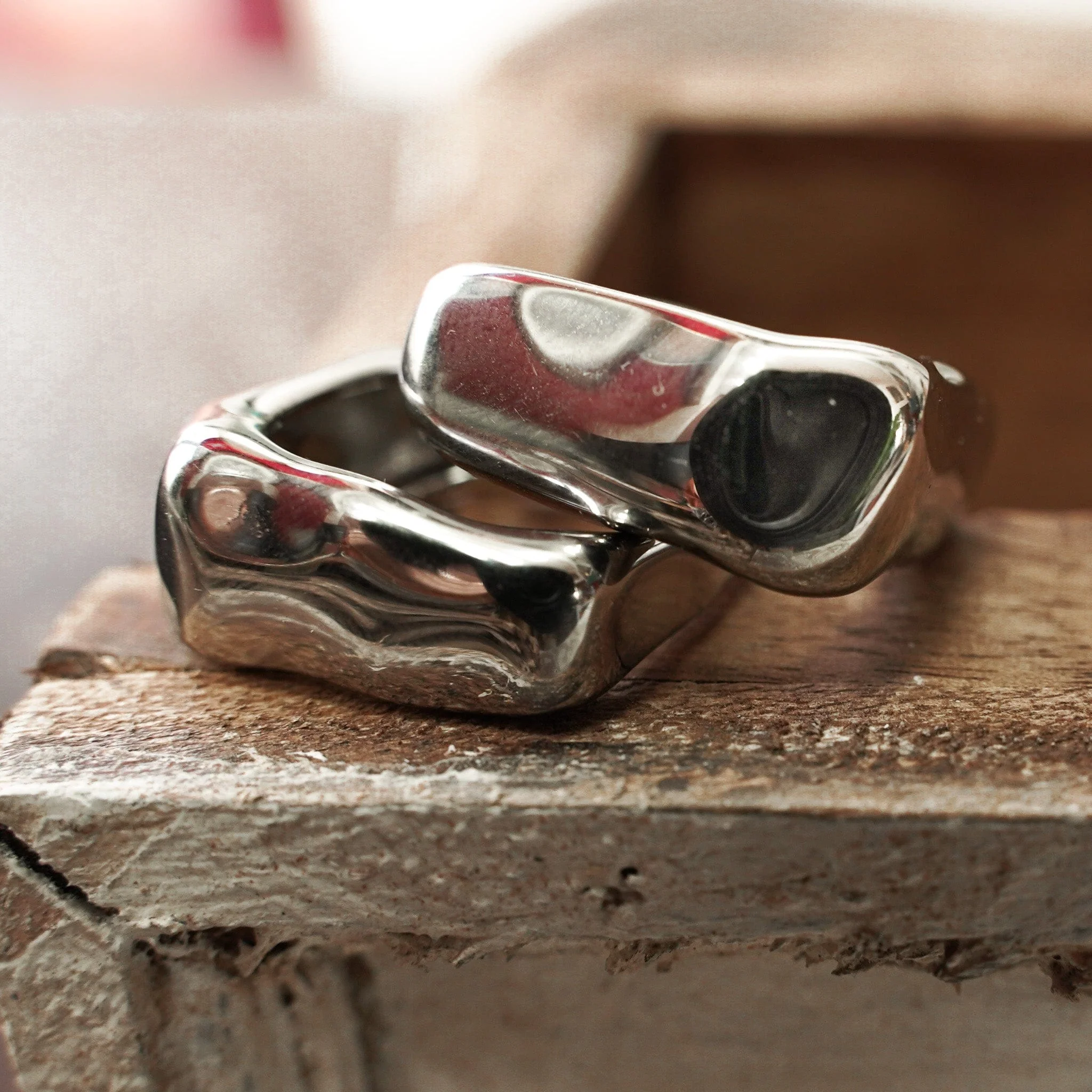 Soft Angle Ring - Image 4