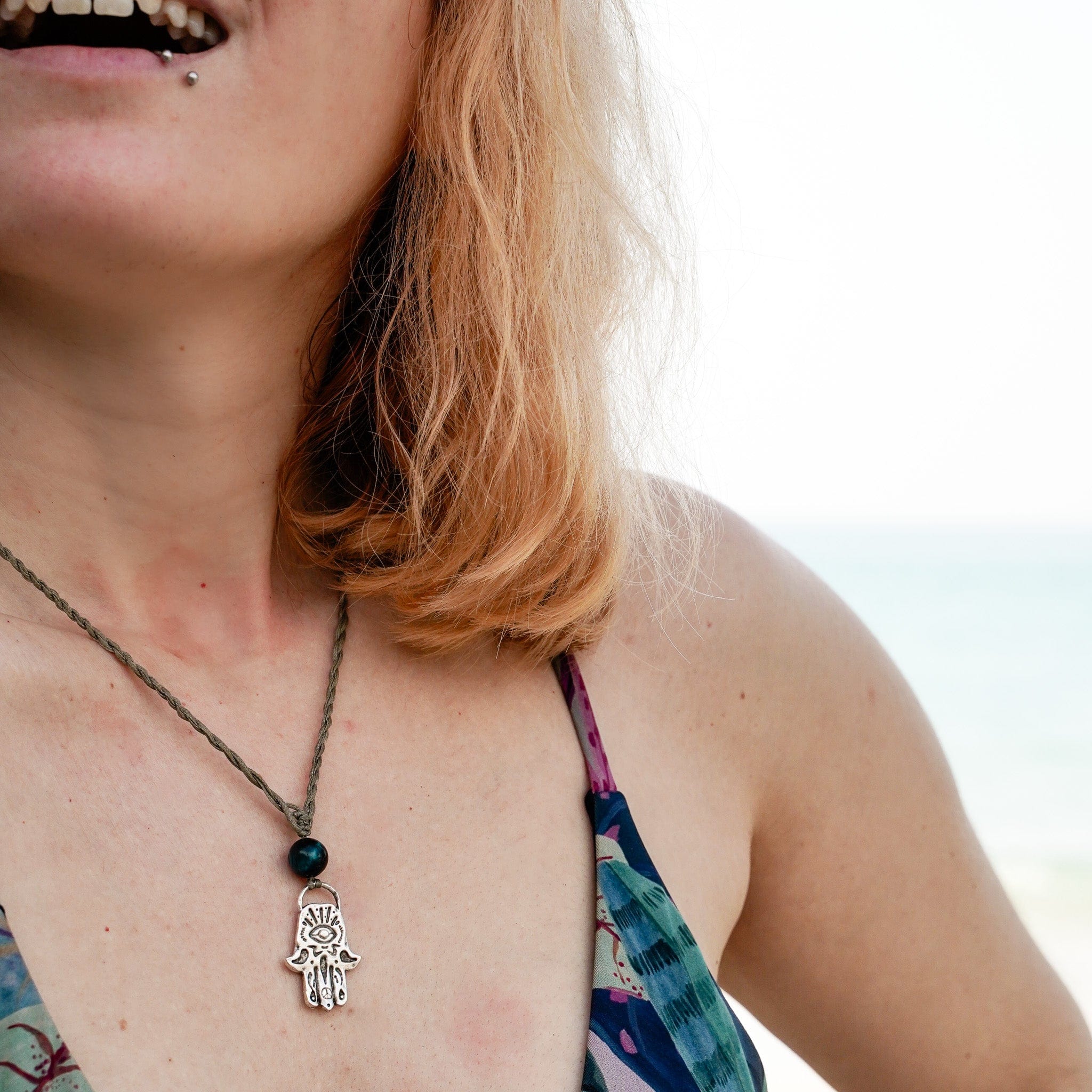 Soulful Hamsa Necklace - Image 4