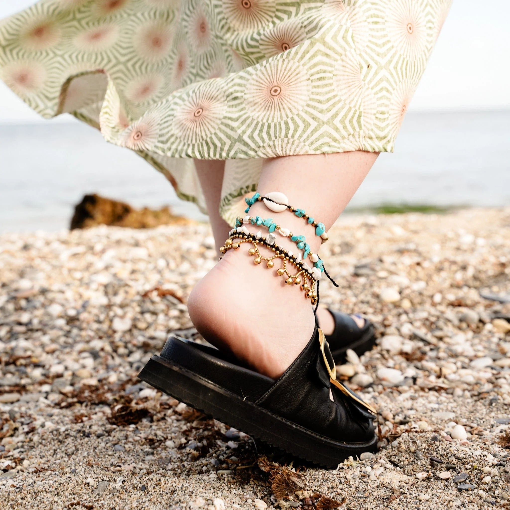 Sun-Kissed Knots Anklet - Image 6