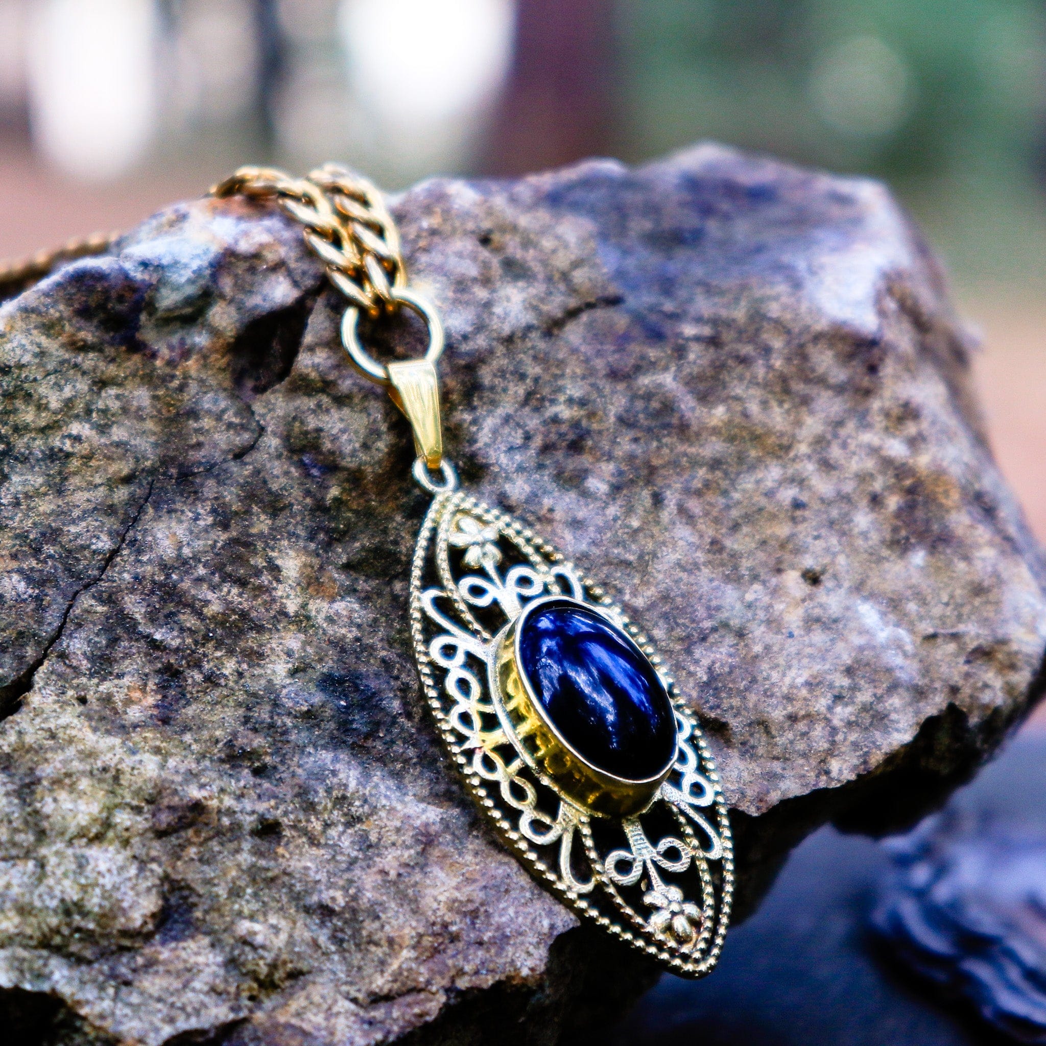The Light of the Sun Necklace - Image 4