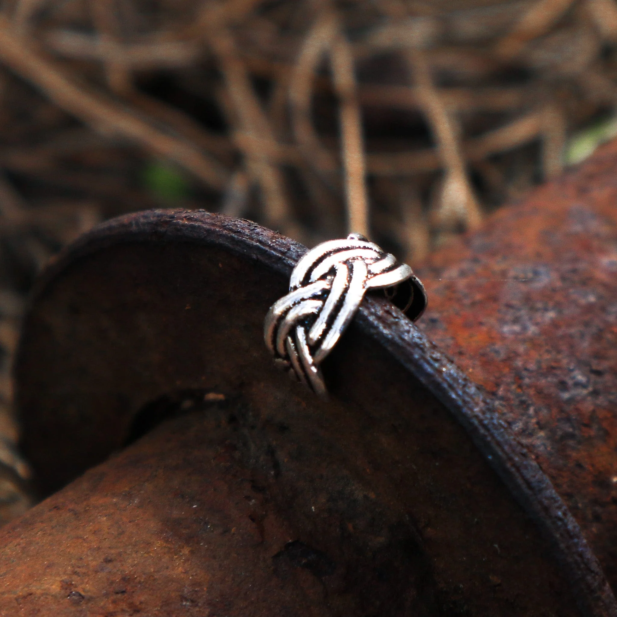 Twist Ear Cuff - Image 5