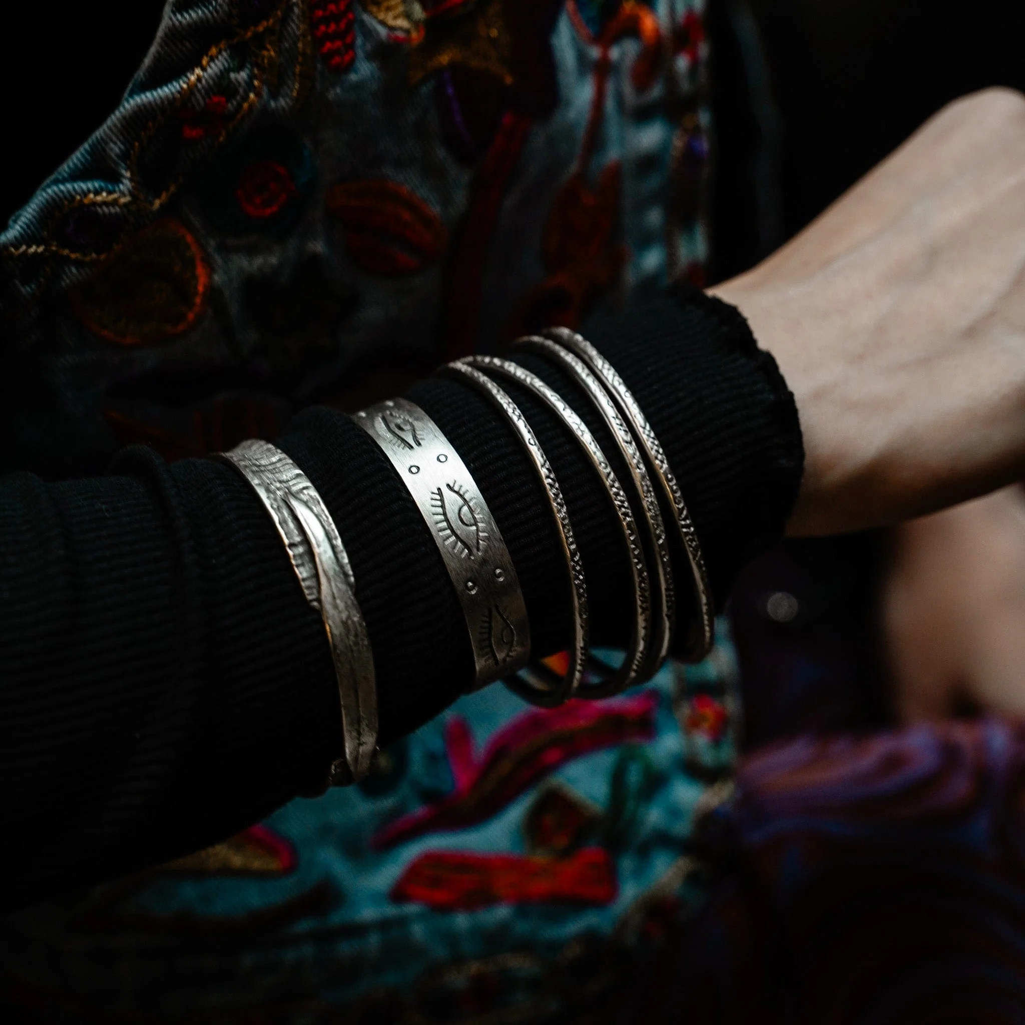 Visionary Guard Bracelet - Image 3