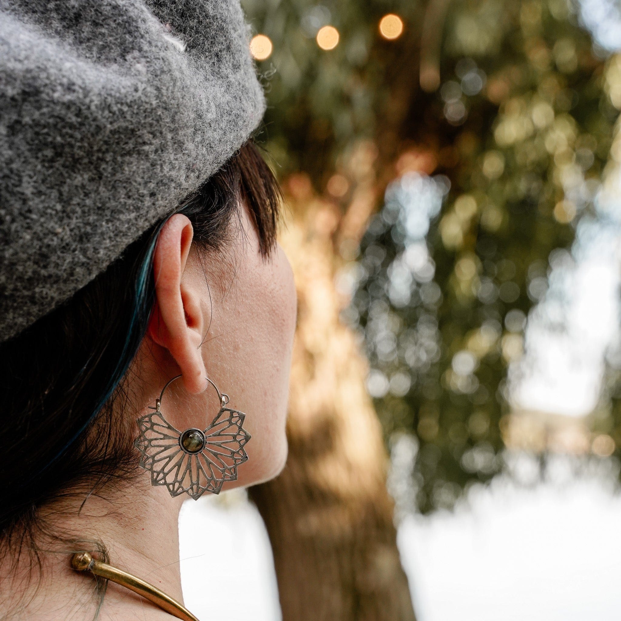 Wandergleam Earrings - Image 4
