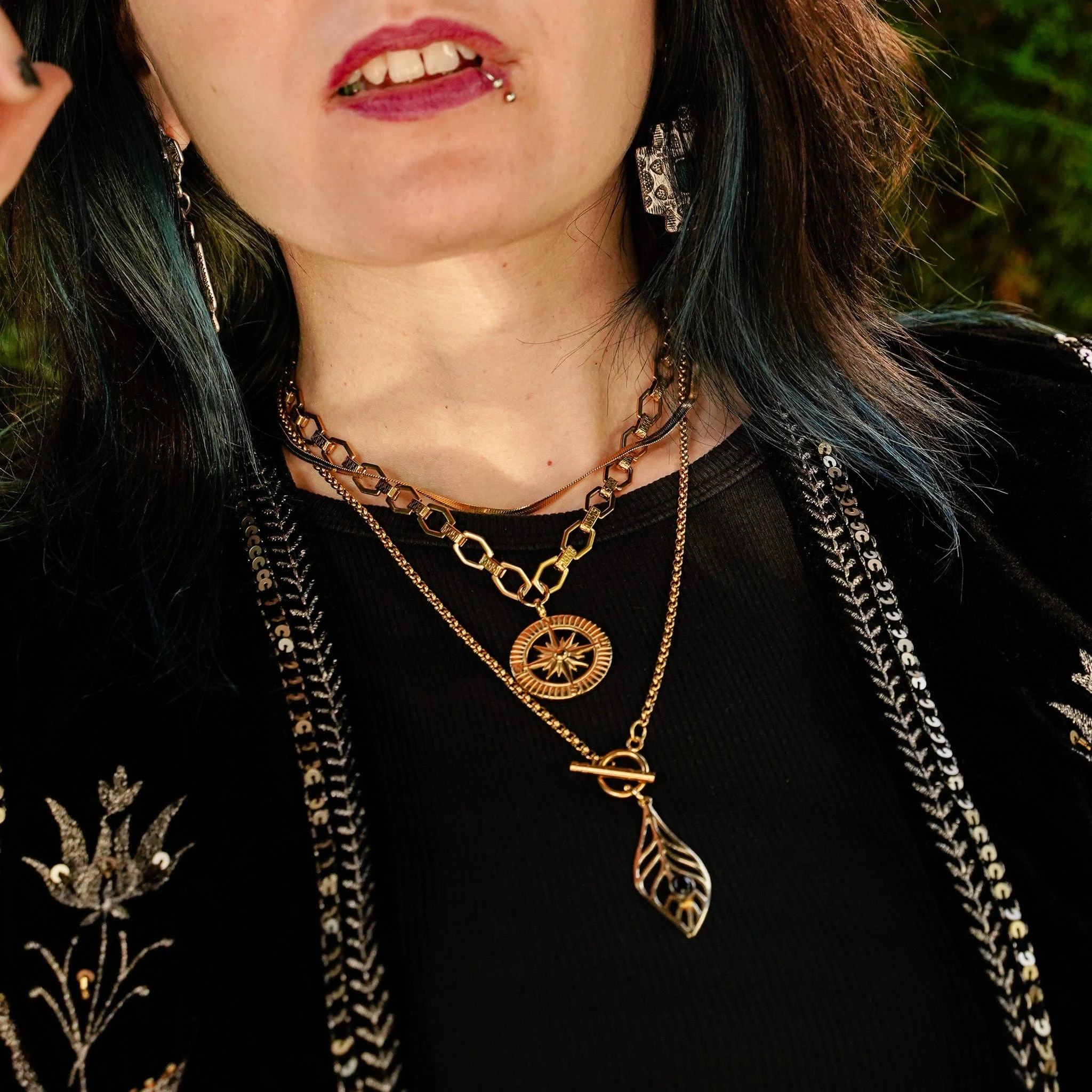 Winterroote Necklace - Image 2
